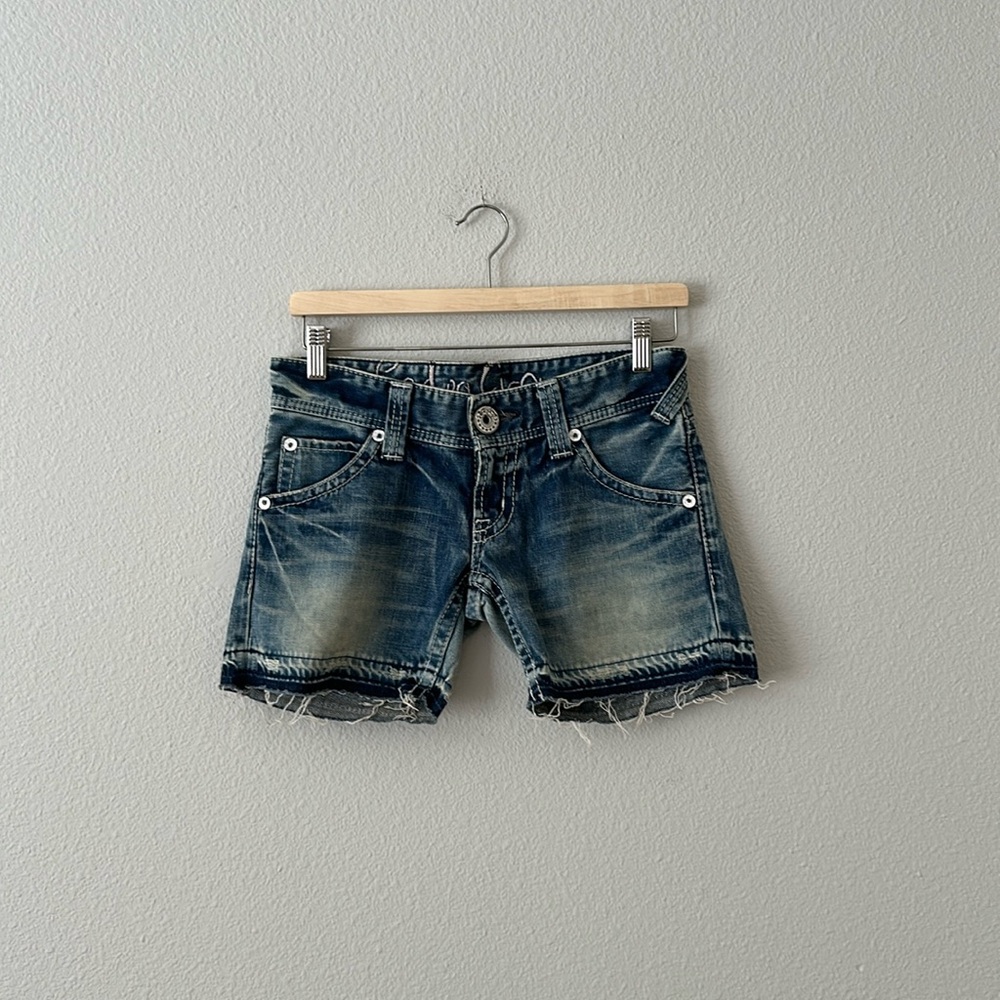 Rodeo crowns mid rise denim shorts size small moussy